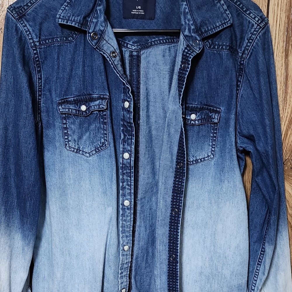 American eagle outfitters denim shirt